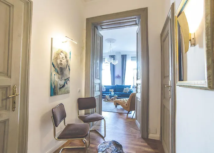 Dolcevita 2 Bedroom *