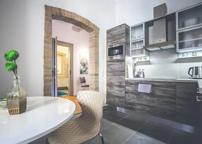 Daire Dolcevita 2 Bedroom Budapeşte